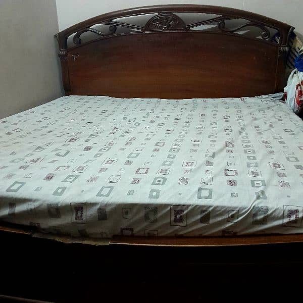 double bed 0