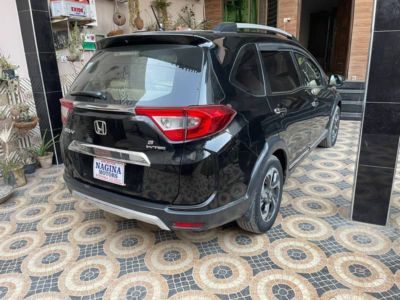 Honda BRV 2018 Already Bank Leased 9