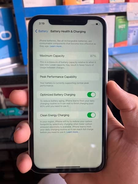 Iphone XR 128GB PTA Approved 7