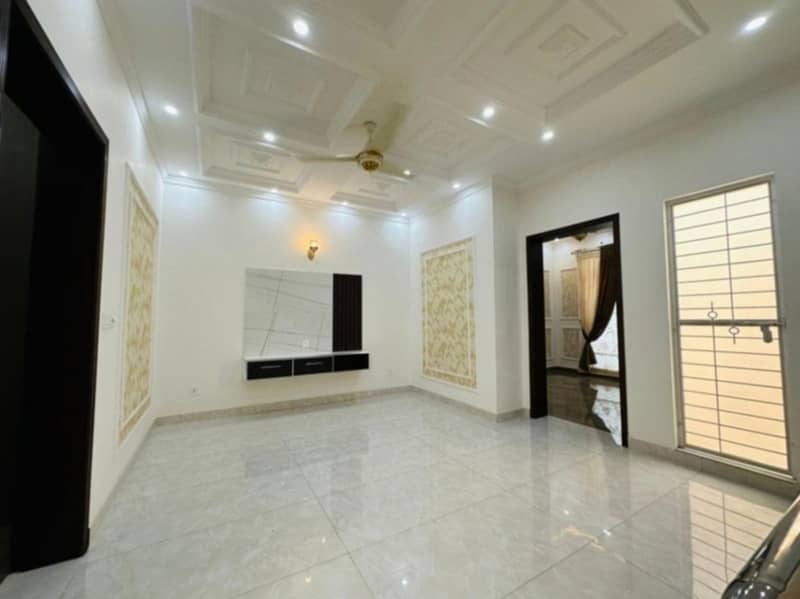 5 Marla Luxury House Available For Sale In Paragon City Lahore 2