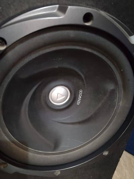 Kenwood woofer 0