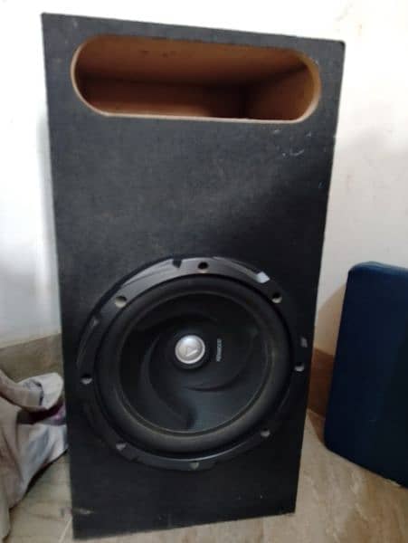 Kenwood woofer 1