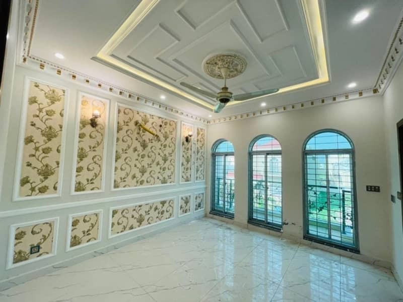 10 Marla Spanish House Available For Sale In Paragon City Lahore 9