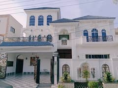 1 Kanal Brand New Dubble storey house available for sale in NfC phase 1 college Road Lahore