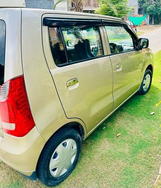 Suzuki Wagon R 2017 3