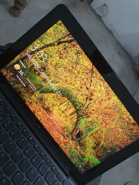 Dell venue 11 pro 7140 portable computer 4GB Ram 128GB SSD 9