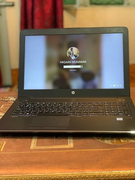 HP LAPTOP ZBook 2