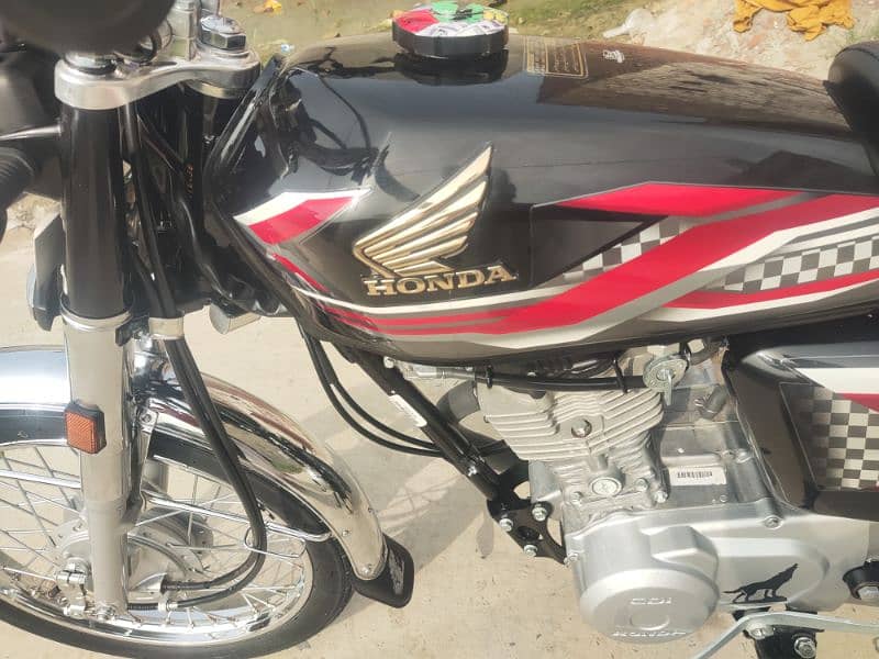 Honda CG 125 2024 lash candishan Punjab number Lahore gajjumtha 5