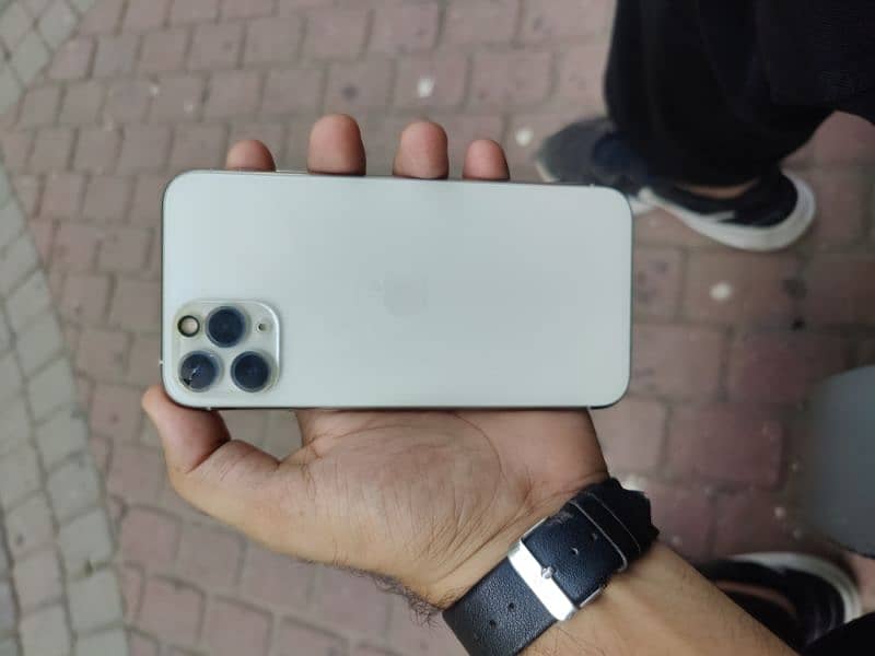 iphone 11 pro pta approved 2