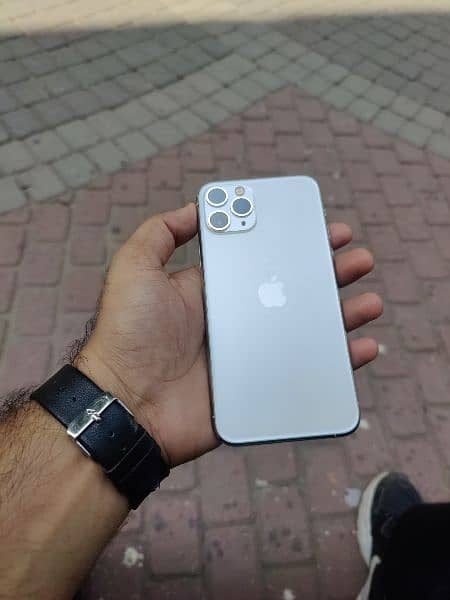 iphone 11 pro pta approved 3