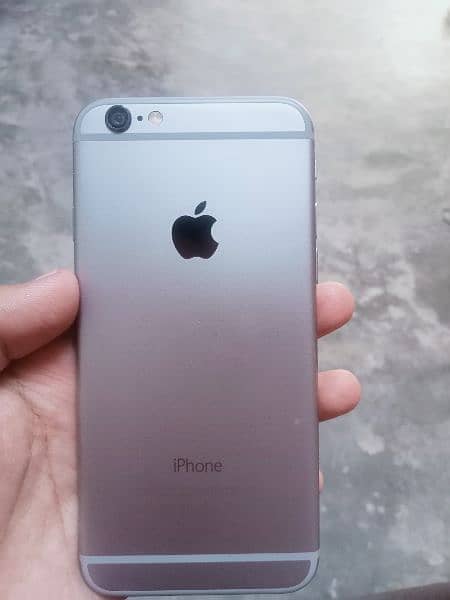 iPhone 6 factory unlock 1/2 month sum working 6