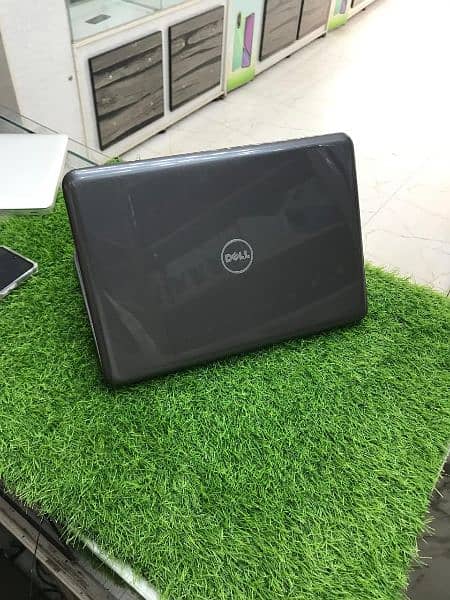 Dell latitude 
Core i3 6th generation 1