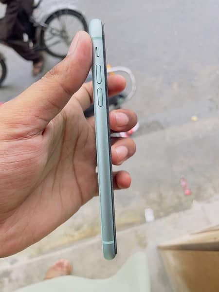 iphone 11 non pta sim working “03163006967” 2