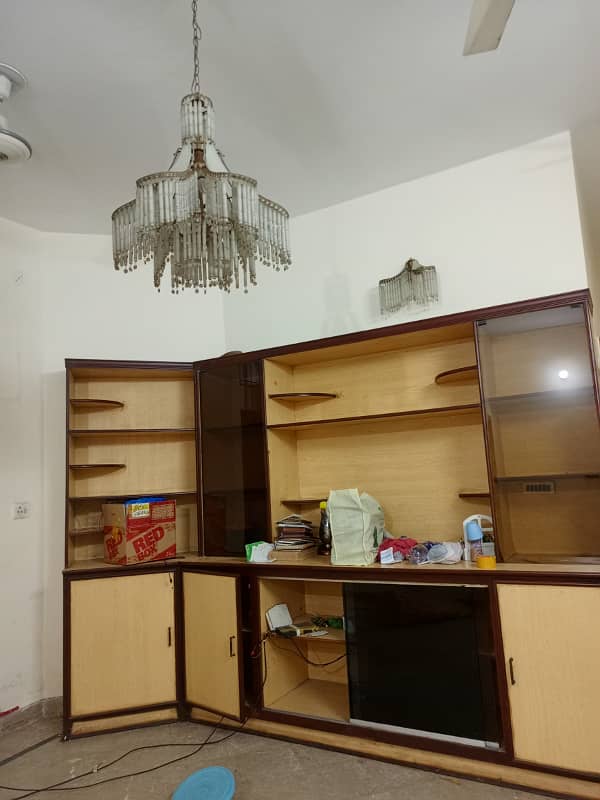 7 marla house for rent in johar town F blok near shadiwal chok for family 11