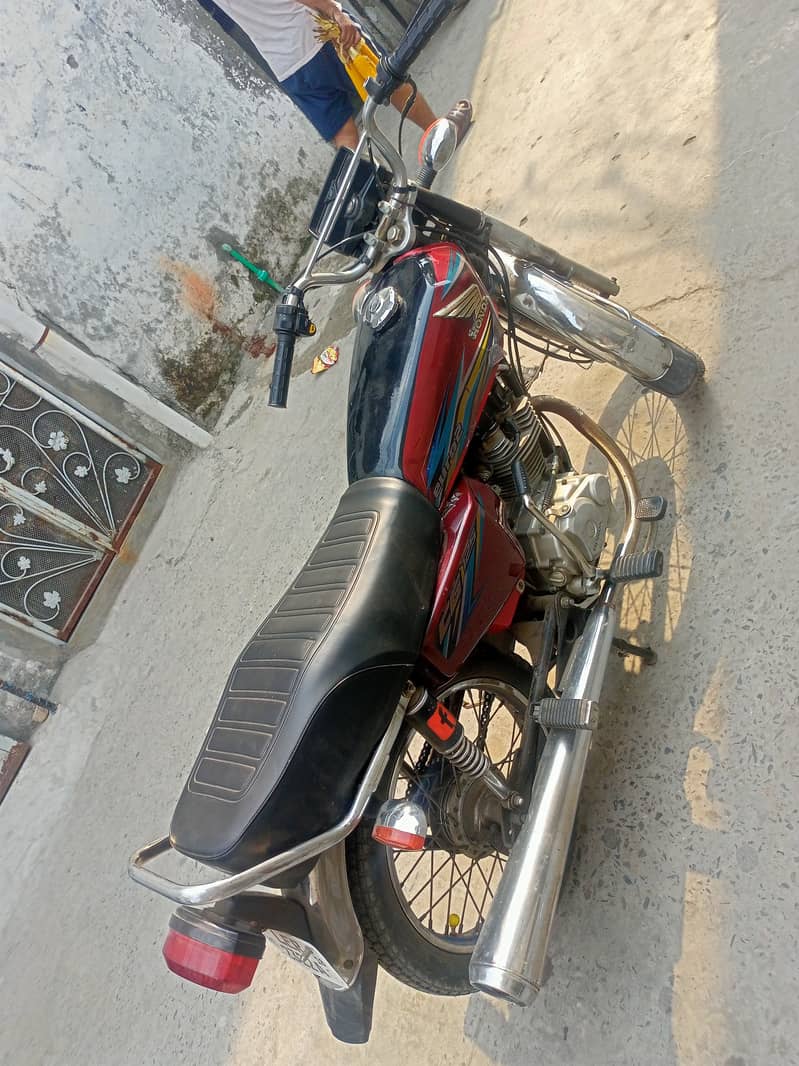 HONDA CG 125 2018 MODEL Urgent Selling 2