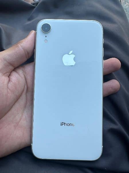 iPhone XR 2