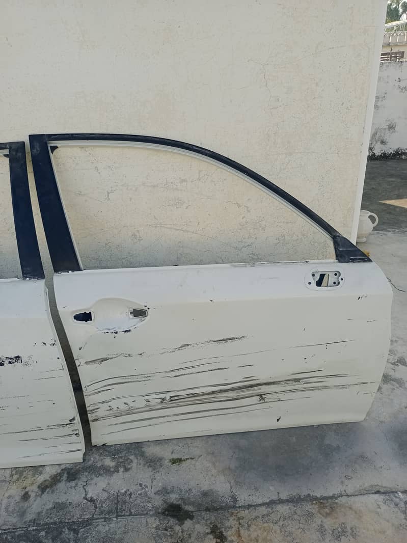 Axio 2018 Driver Side Door for Sale 3