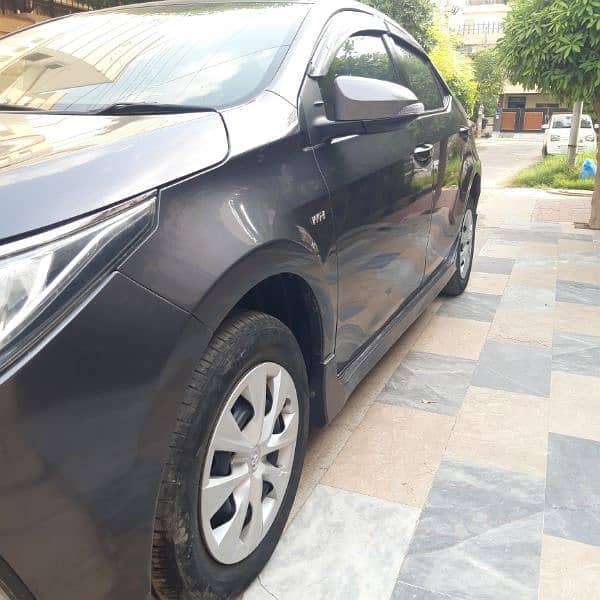 Automatic Toyota Corolla gli 1.3 2018 model 5