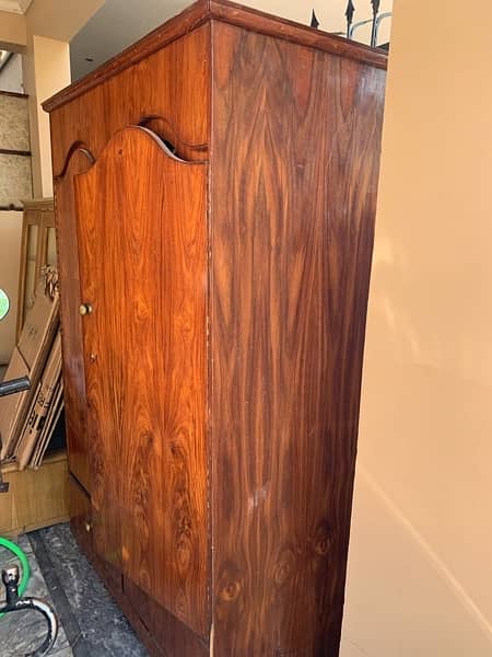 Wooden wardrobe 4