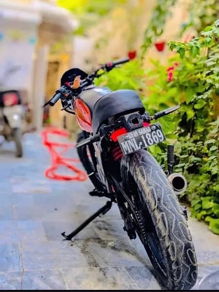 suzuki 150 multan nmber missing book modifive cafe racer 19