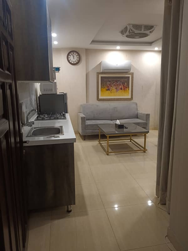 1 BED FULLY FURNISHED APARTMENT AVAILABLE FOR RENT IN BAHRIA TOWN SECTOR C 3