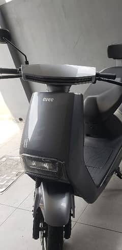 evee electric C1 pro scooty used only 700km