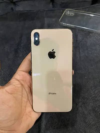 Iphone xsmax gold color 64gb 0