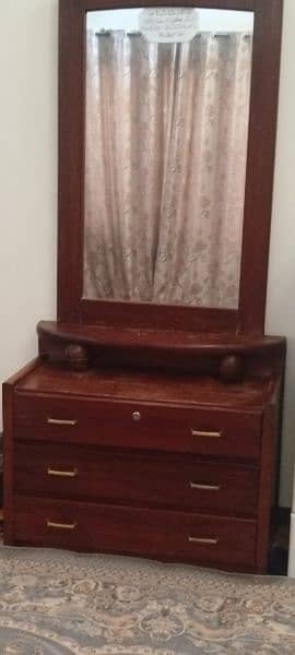 wooden dressing table 1