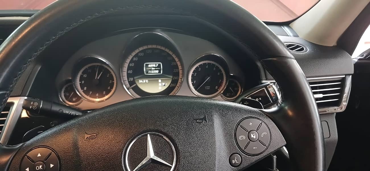 Mercedes E Class 2011 E-250 4th (W212) 10