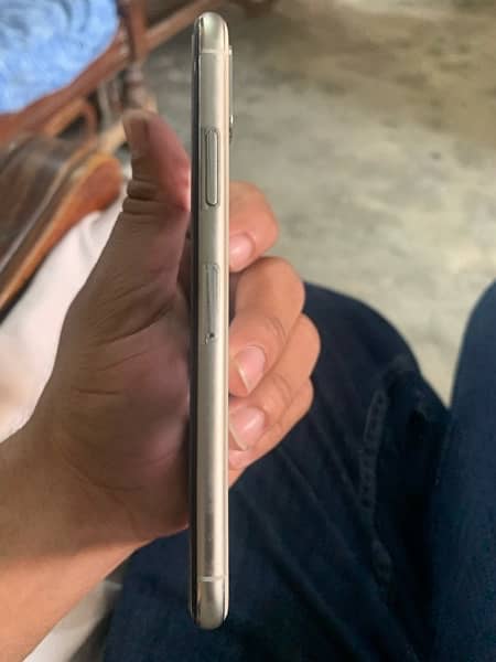 iphone XS 64 PTA approved 0