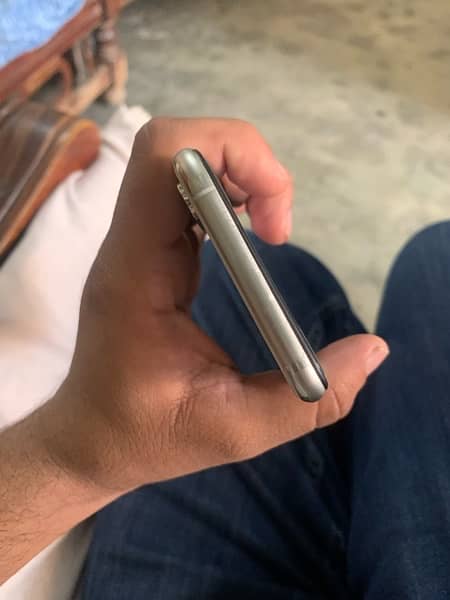 iphone XS 64 PTA approved 7