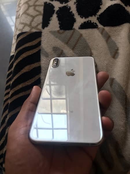 iphone xs max 256gb pta approved 1