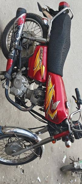 honda 125 good condition 1