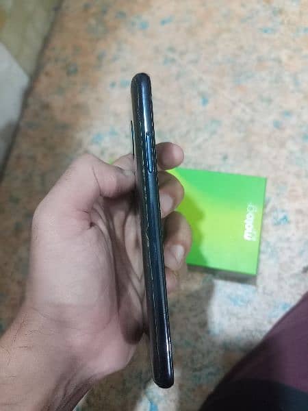 Moto g6 play 3GB/32GB (Non-PTA) 12