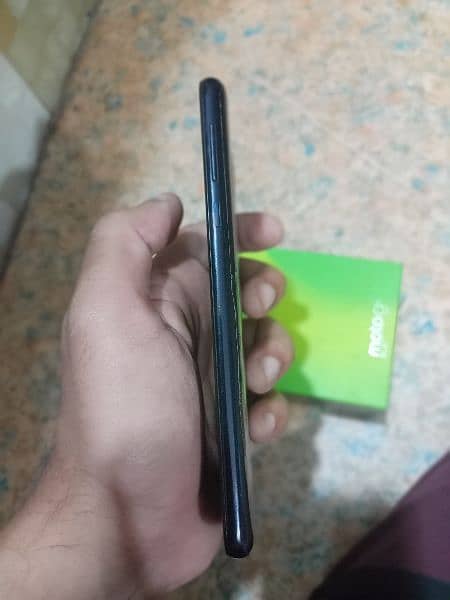 Moto g6 play 3GB/32GB (Non-PTA) 13