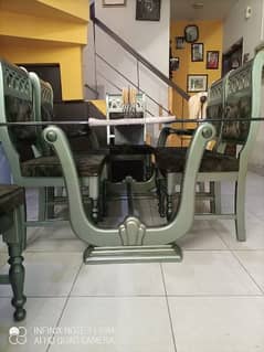 Dinning Table