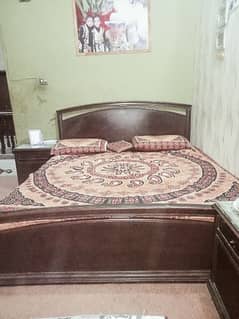 bed set with side tables and dressing table for sale