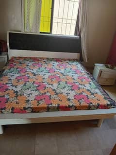 Bed Set with Side Tables, Dressing and TV console