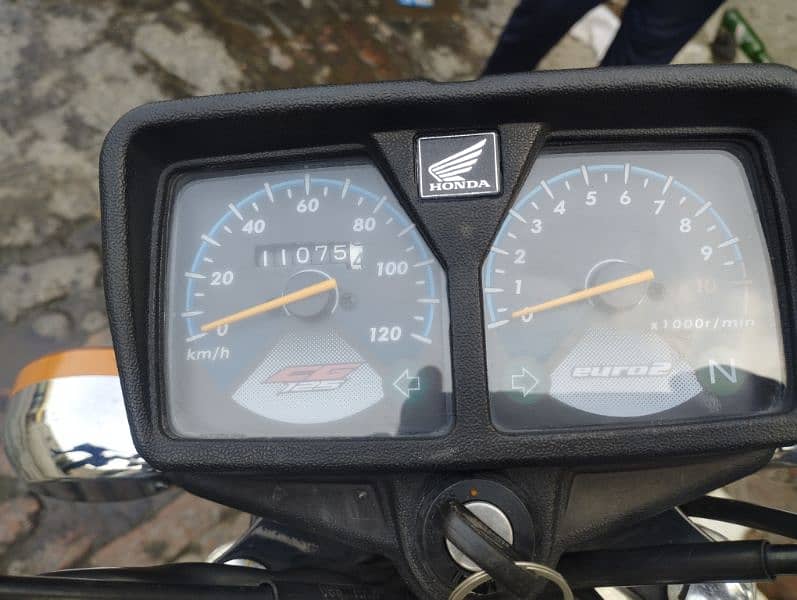 Brand New HONDA 125 Excellent Condition With All Docuements 10