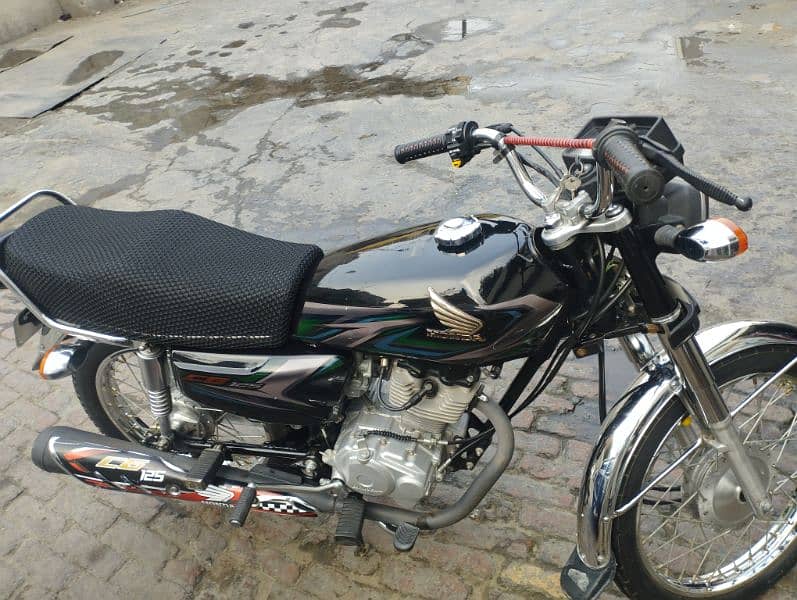 Brand New HONDA 125 Excellent Condition With All Docuements 13