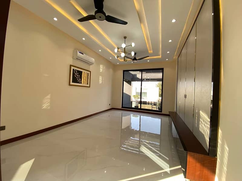 1 Kanal Beautifully Designed Modern House for Rent in DHA Phase 6 Price Negotiable 15