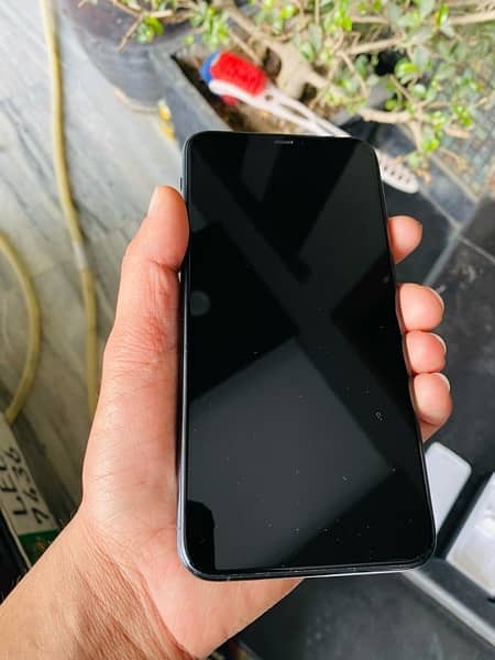 iPhone 11 Pro Max non pta 9