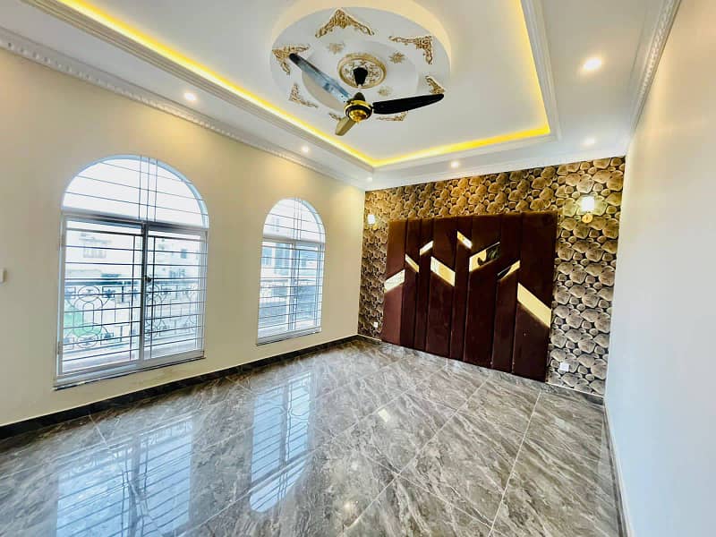 3 Years Installment Base Ultra Modern House In Park View City Lahore 2