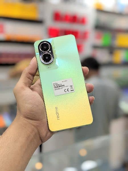 Realme C67 0