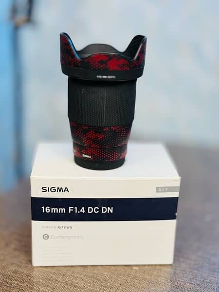 SONY A6400 WITH SIGMA 16MM F1.4MM LENS FOR SALE 18