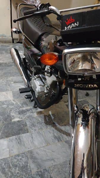 HONDA 125 2023 MODEL LUCH 5