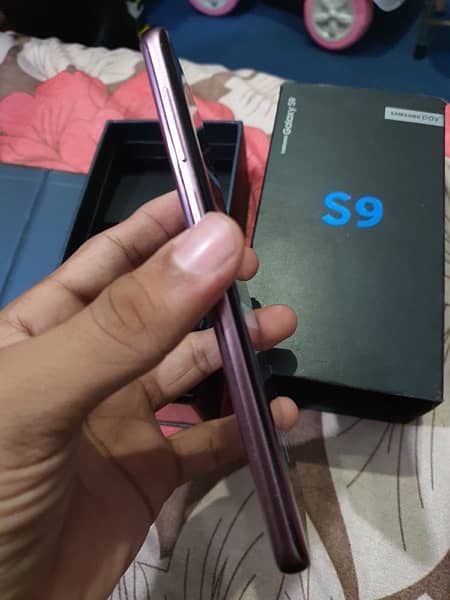 Samsung Galaxy S9 4