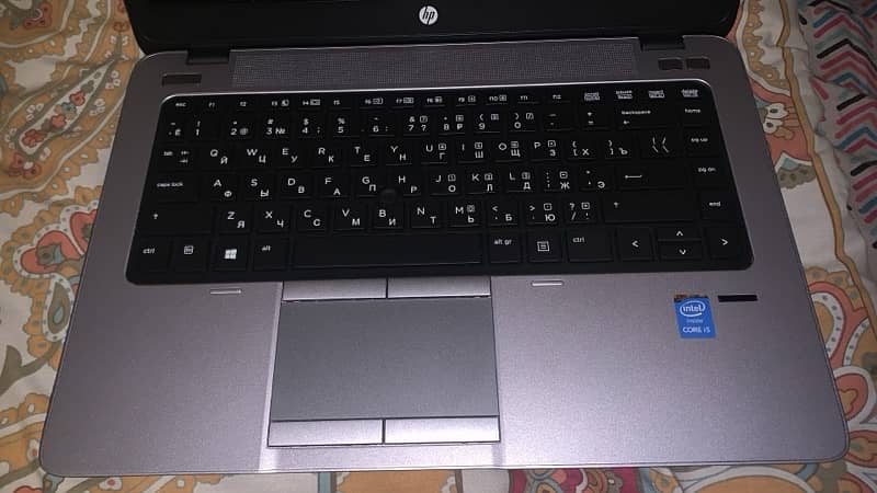 Hp elite book 840 g2 i5 2