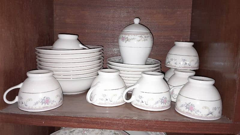 China wood set 72 peaces for 8 persons 1