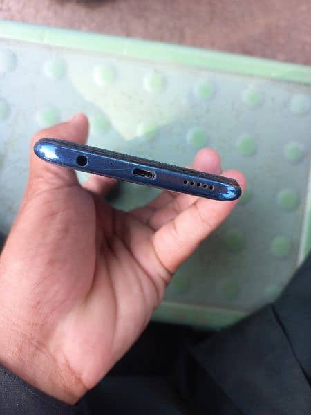 Huawei Y9 4gb 128gb no pta 5